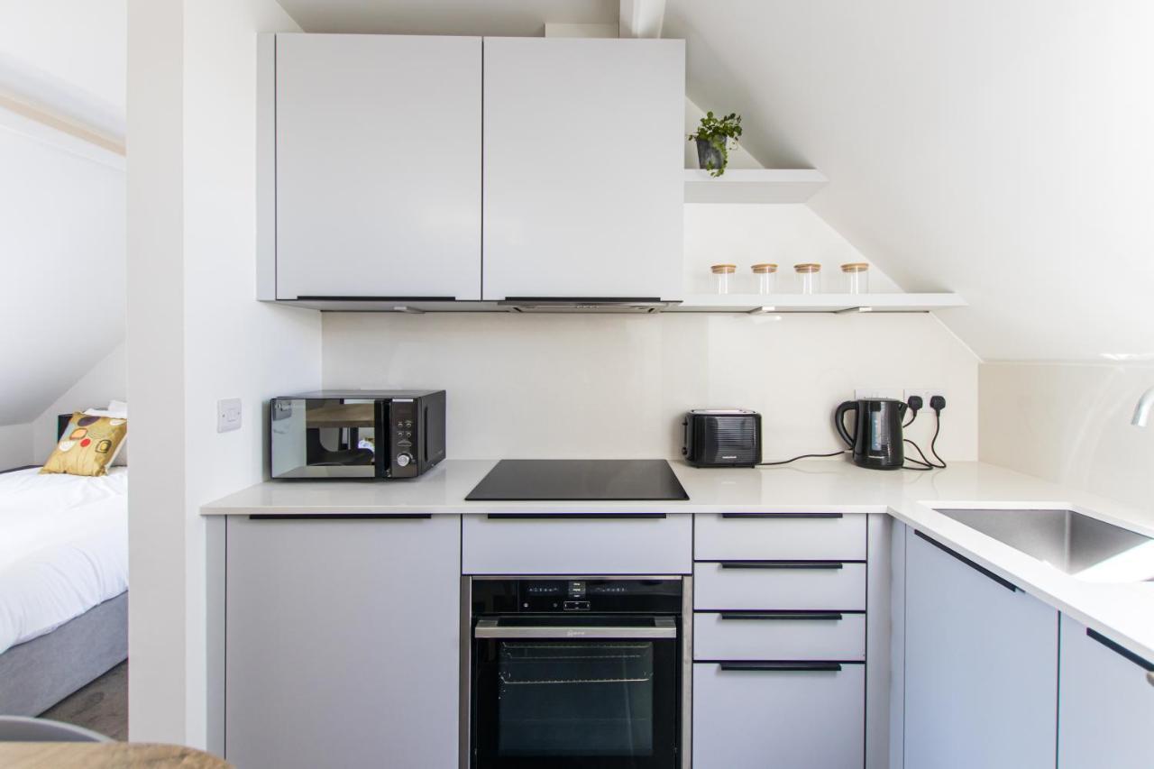 Bright & Beautiful Studio Flat In Bristol! Esterno foto